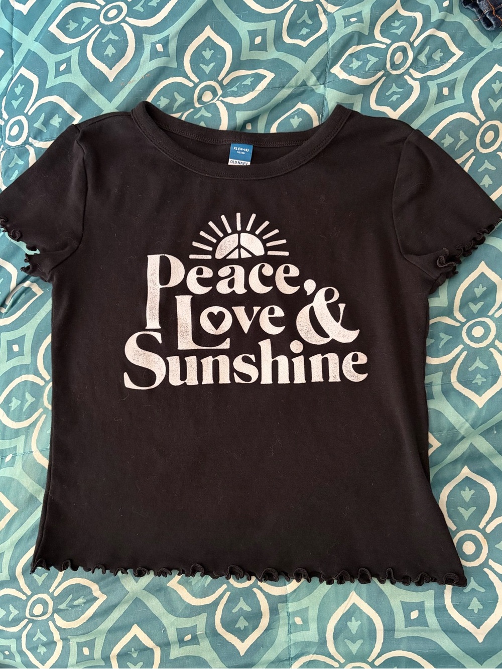 Girls Old Navy tee shirt